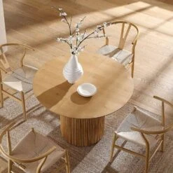 Maru Round 4-6 Seater Extending Oak Pedestal Dining Table, Oak -Daals BSD 135 OAK scene3