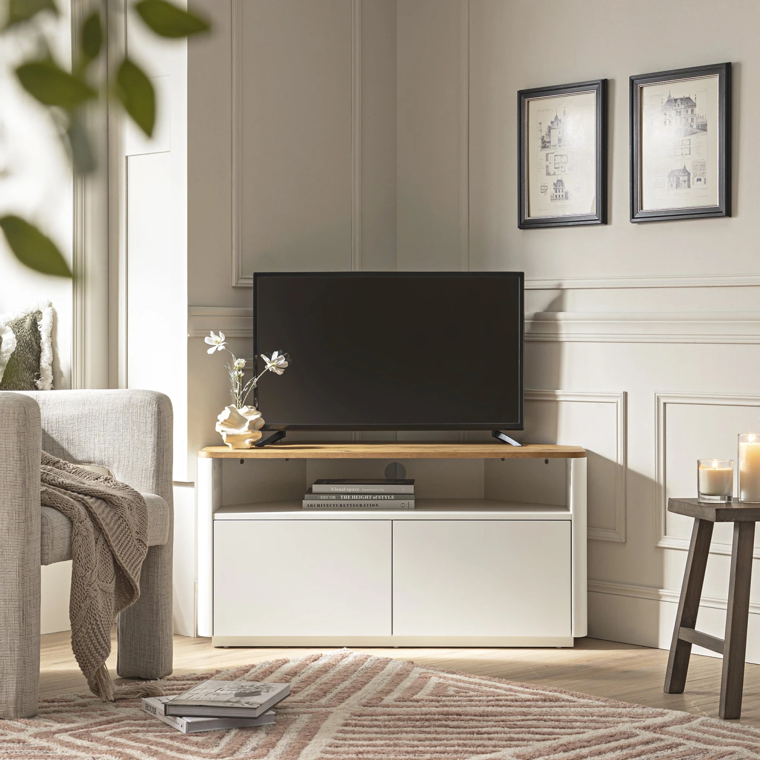 Agnes Curved Edge Corner TV Unit, Off White With Oak Top 2 Agnes Curved Edge Corner TV Unit, Off White With Oak Top - Image 2