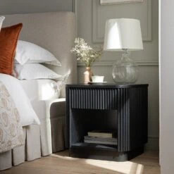 Maru 1-Drawer Bedside Table, Black