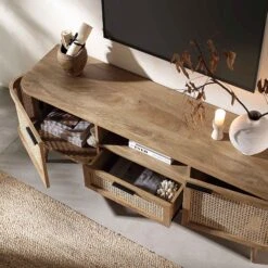 Izzy Curved Rattan 150cm TV Unit, Natural -Daals FT TV 03 NAT scene2