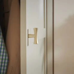 Oakham Double Wardrobe, Shaded White -Daals FT WARD 08 WHITE scene3