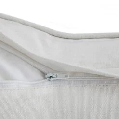 Bloomsbury Imperial Chenille Embroidered Cotton Cushion 8 Bloomsbury Imperial Chenille Embroidered Cotton Cushion -Daals HW CUSH BLOOMSBURY IMPERIAL detail3