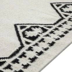 Atlan Cream & Black Handwoven Wool Rug -Daals KI ATLAN RUG BLACK detail2
