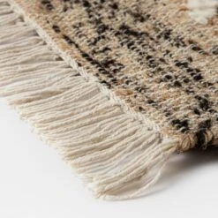 Ezri Border Brown Handwoven Wool & Jute Rug -Daals KI EZRI RUG detail4