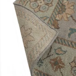 Premium Hand-Knotted Heritage Collection Florentine Ice Blue New Zealand Wool Rug -Daals KI FLORENTINE RUG BLUE detail4