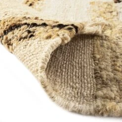 Noa Linear Cream Handwoven Wool Rug -Daals KI NOA RUG detail4