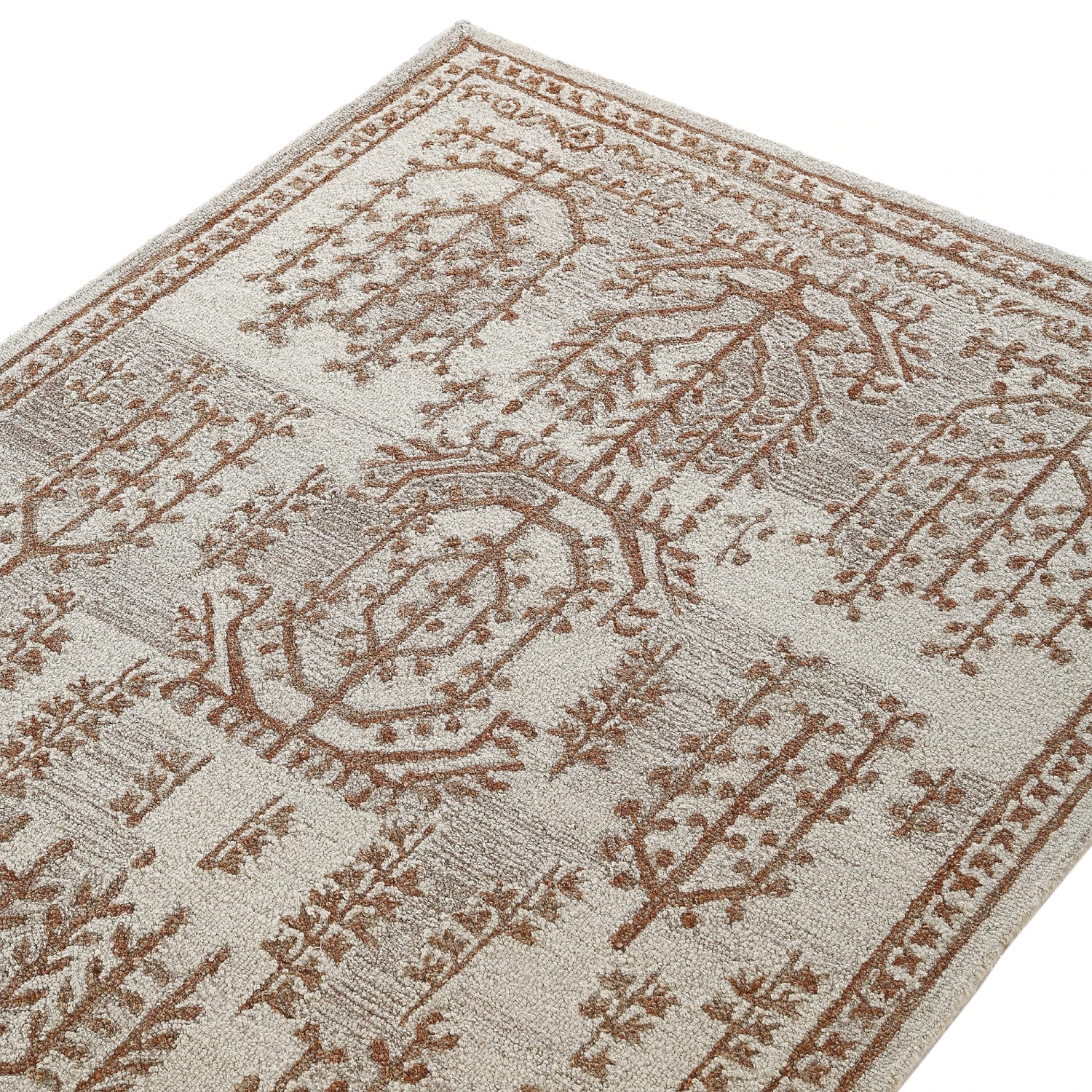 Varanasi Traditional Hand Tufted Wool Rug 5 Varanasi Traditional Hand Tufted Wool Rug - Image 5