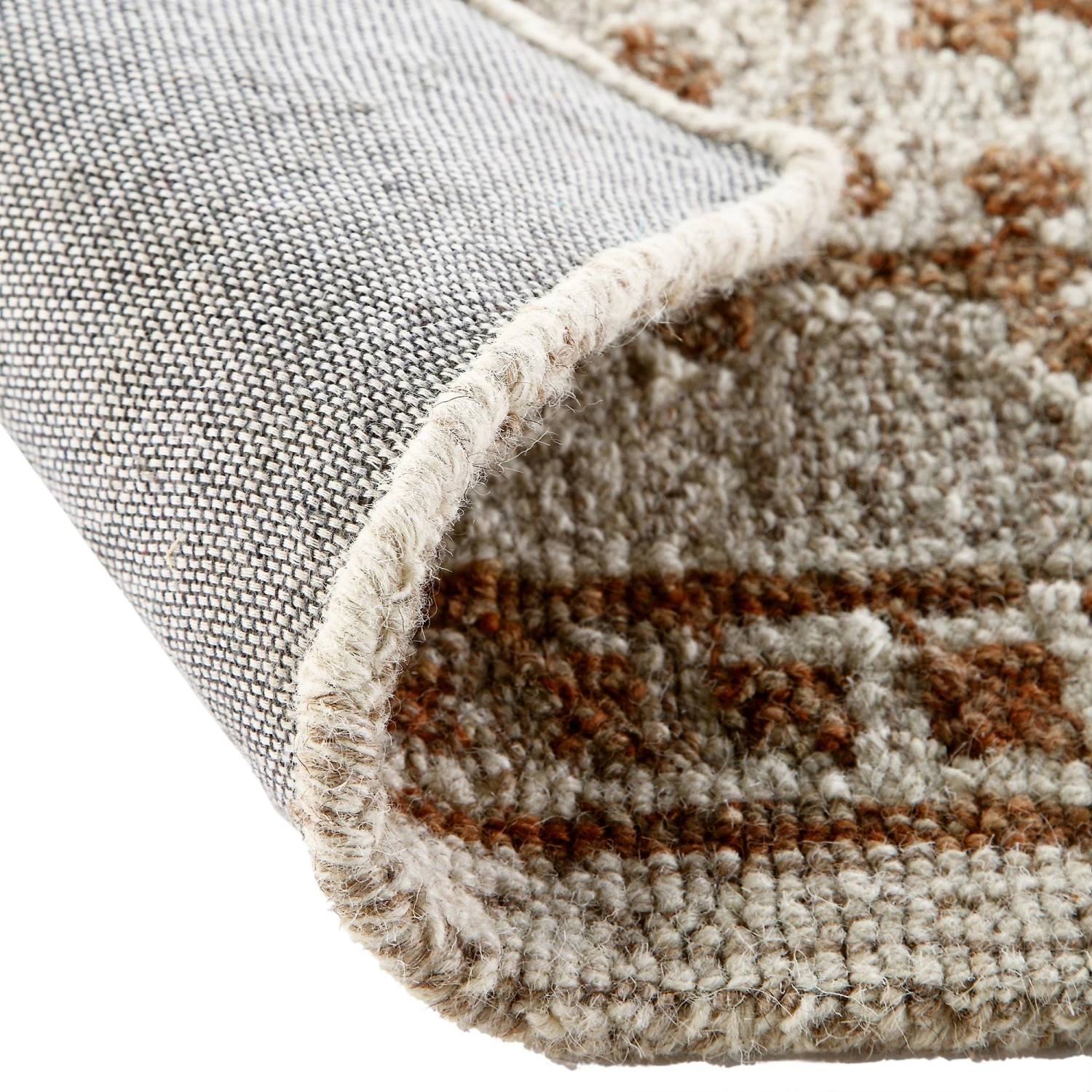 Varanasi Traditional Hand Tufted Wool Rug 8 Varanasi Traditional Hand Tufted Wool Rug - Image 8