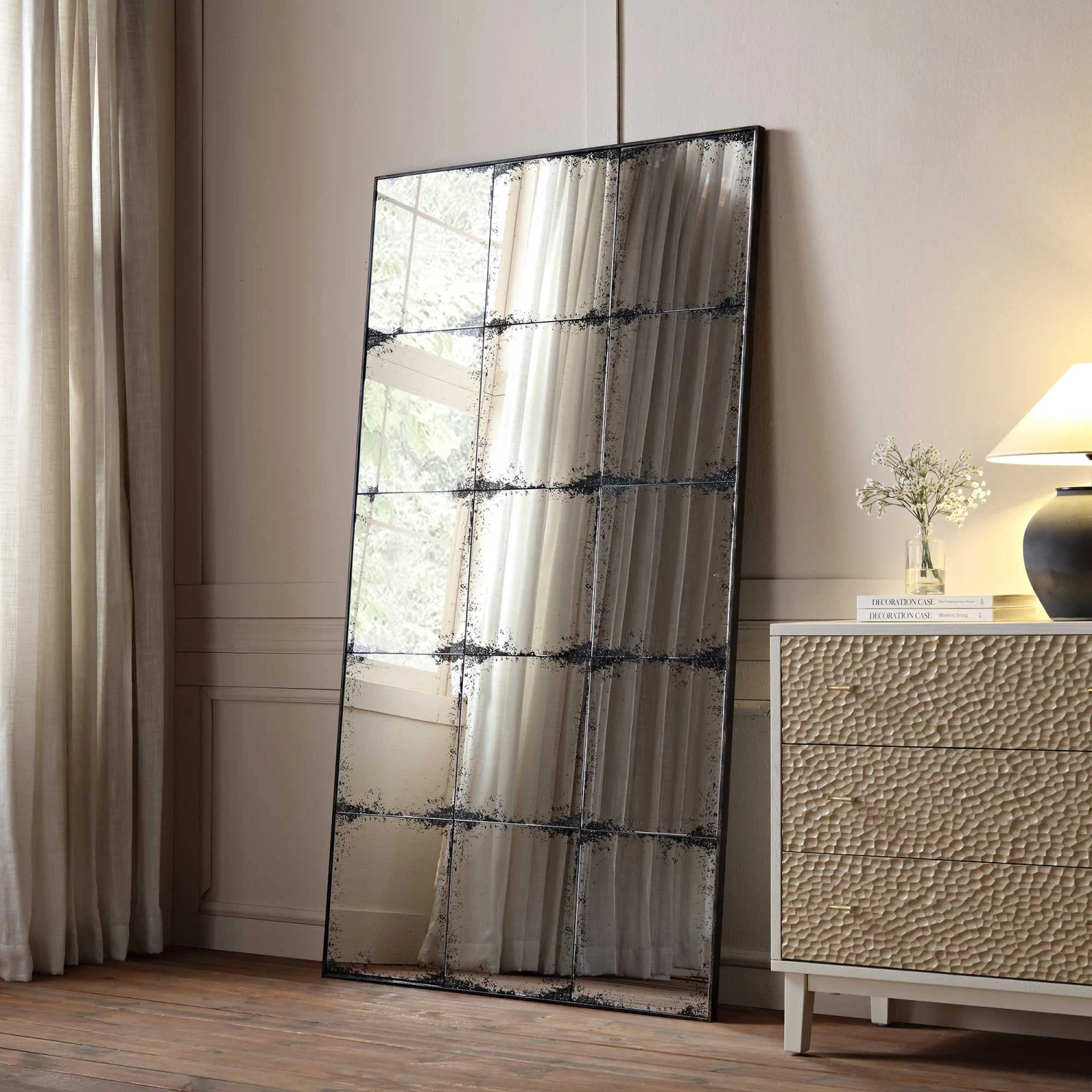Bibury Antiqued Full Length Mirror Rectangular 180 X 100 Cm 1 Bibury Antiqued Full Length Mirror Rectangular 180 X 100 Cm