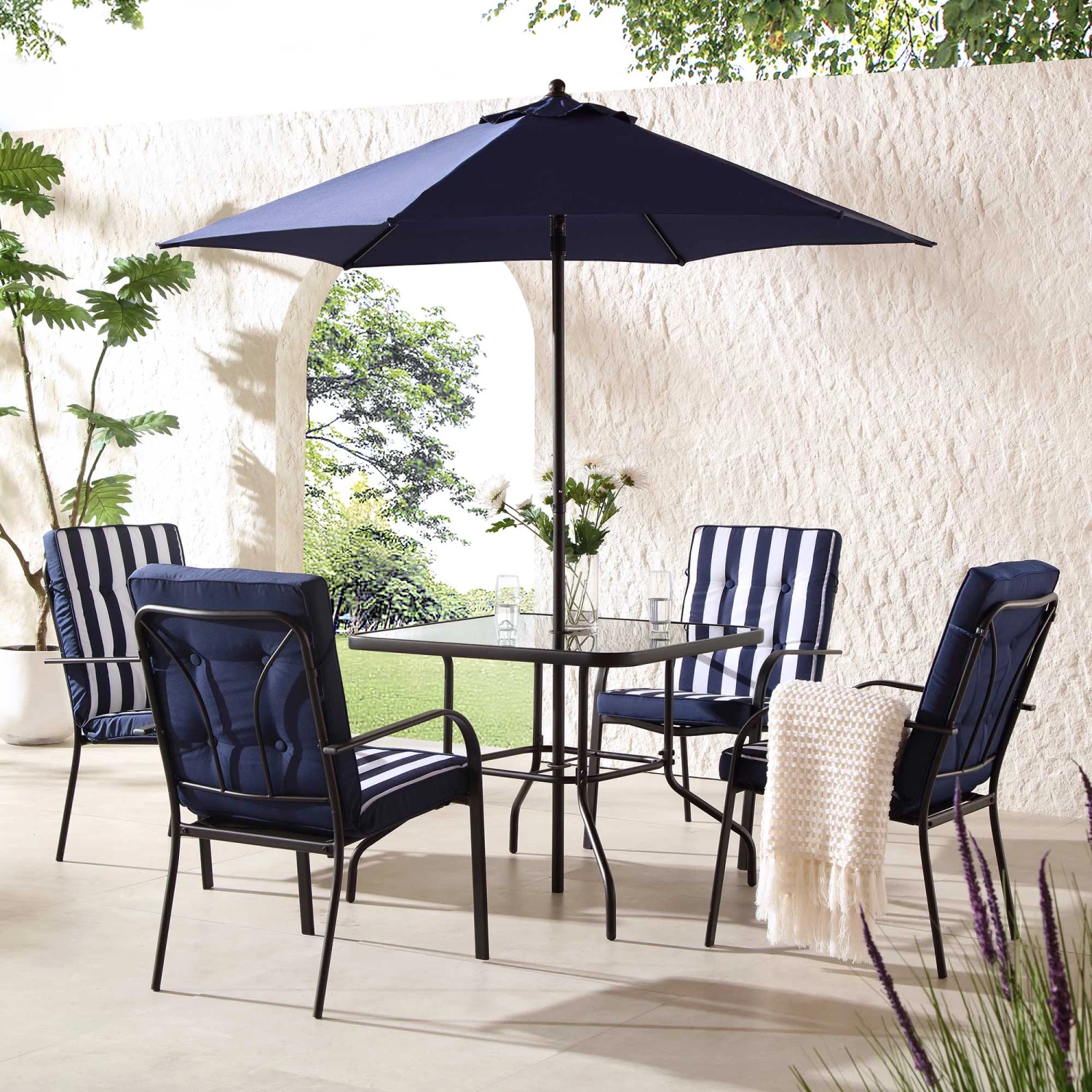 Champneys 4-Seater Steel And Fabric Outdoor Patio Dining Set With Parasol, Navy Blue 1 Champneys 4-Seater Steel And Fabric Outdoor Patio Dining Set With Parasol, Navy Blue