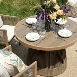 Pedra Rope And Aluminium Outdoor 4-Seater Round Dining Set, Natural -Daals OD DINE 2092 NAT SET scene3