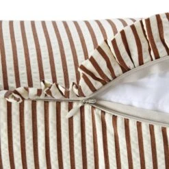 Iris Ticking Brown Stripe Seersucker Frill Cushion -Daals QC CUSH RUFSTRIPE BROWN50 detail4