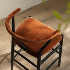 Hansel Upholstered Counter Stool, Rust Velvet And Black Frame -Daals XN R152 RUSTVEL BLACK scene3